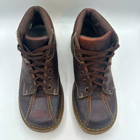 RARE Dr. Martens Vintage Daisy Floral Embossed Brown
Leather Ankle Boots WM SZ 9 - Picture 10 of 12